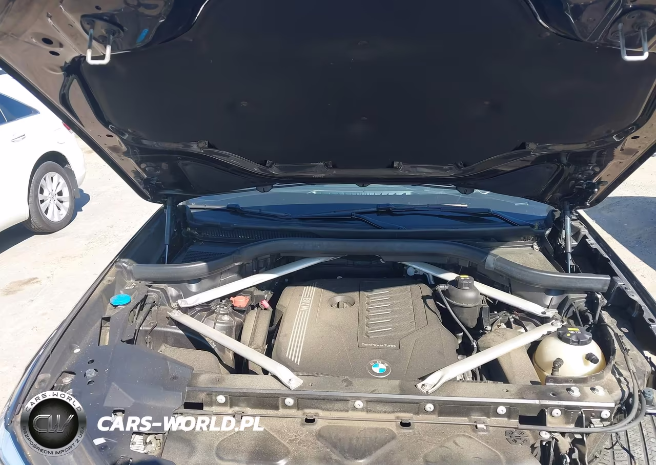 2019 BMW X5 xDrive40I VIN:5UXCR6C59KLL34864 - 10