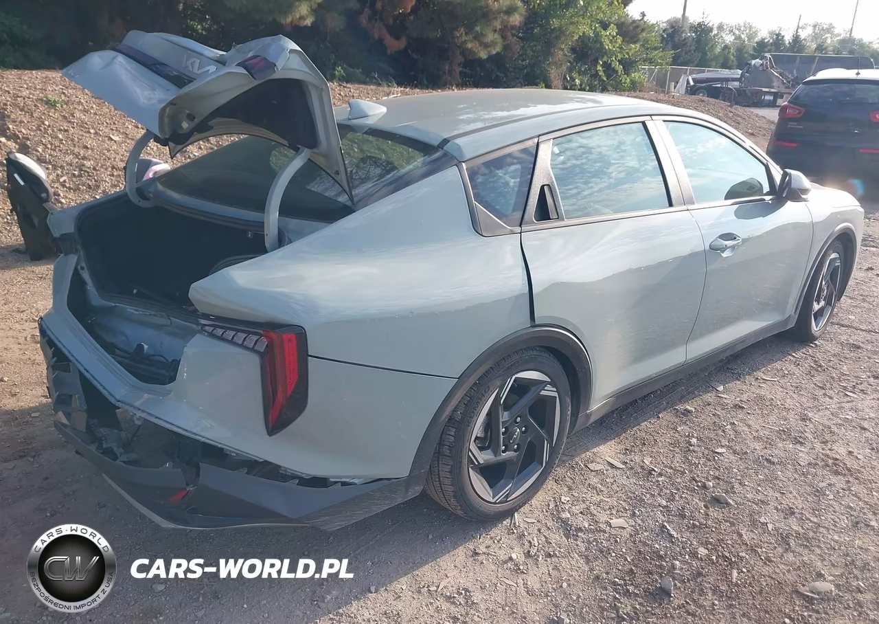 2025 Kia K4 Ex VIN:3KPFU4DE8SE229984 - 4