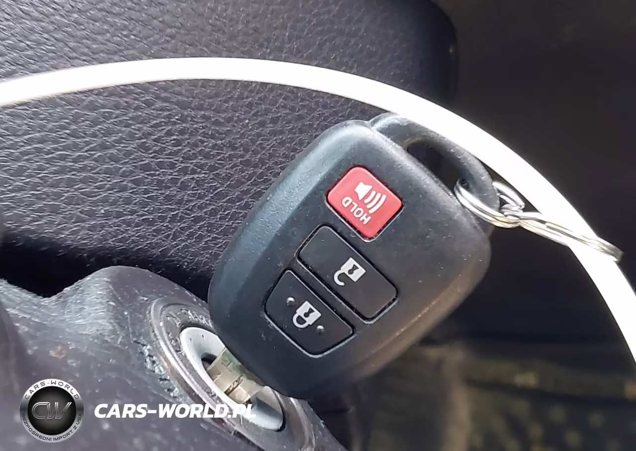 2019 Toyota Highlander Le VIN:5TDBZRFH3KS745504 - 11