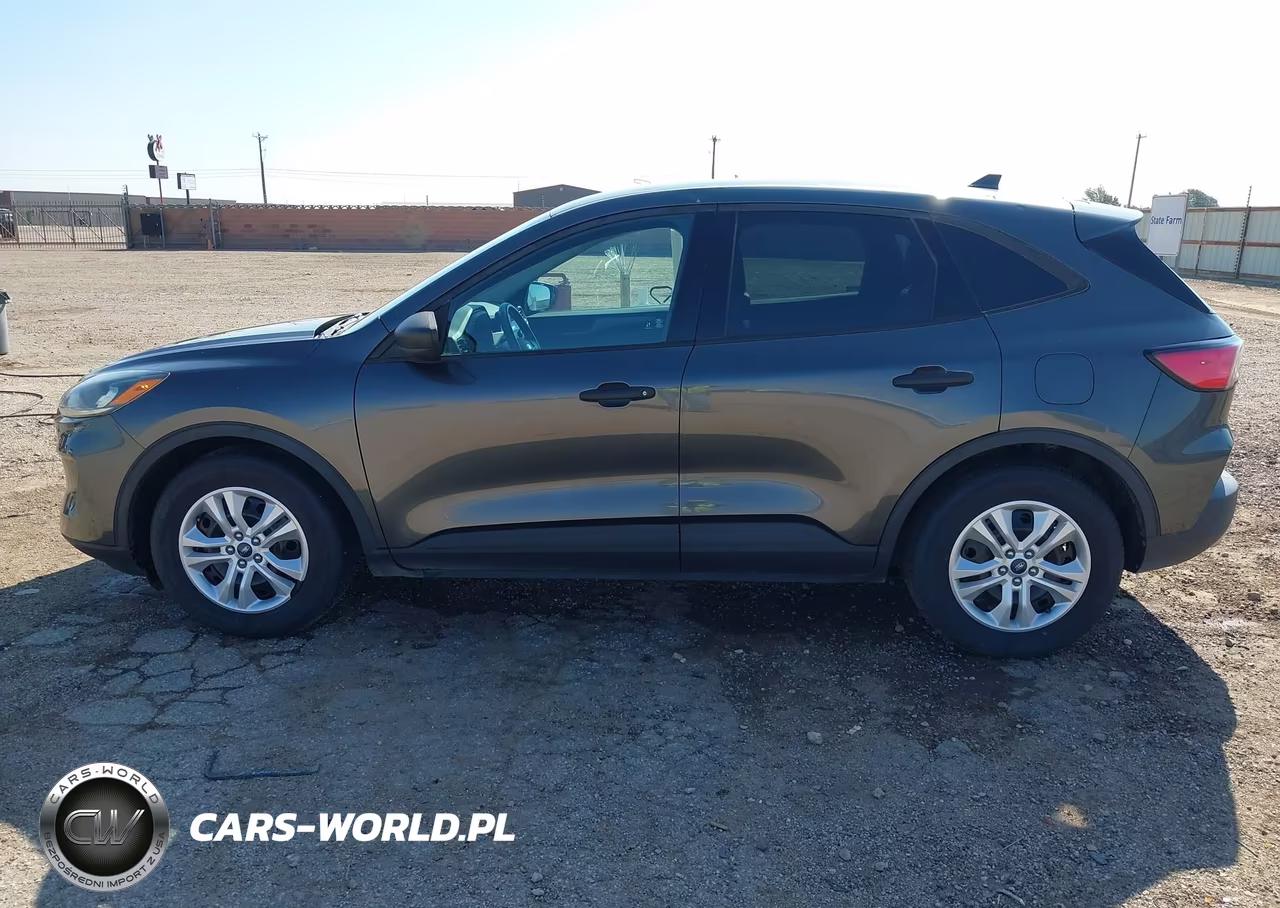 2020 Ford Escape S VIN:1FMCU0F68LUC08598 - 18