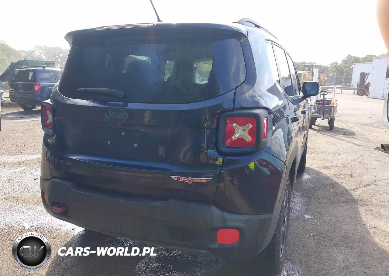 2017 Jeep Renegade Trailhawk 4X4 VIN:ZACCJBCB8HPF26692 - 16