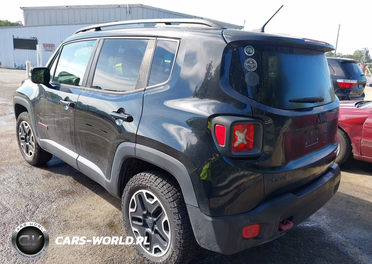 2017 Jeep Renegade Trailhawk 4X4 VIN:ZACCJBCB8HPF26692 - 3