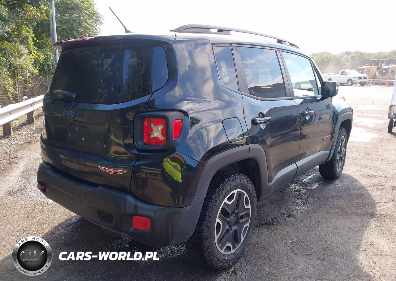 2017 Jeep Renegade Trailhawk 4X4 VIN:ZACCJBCB8HPF26692 - 4