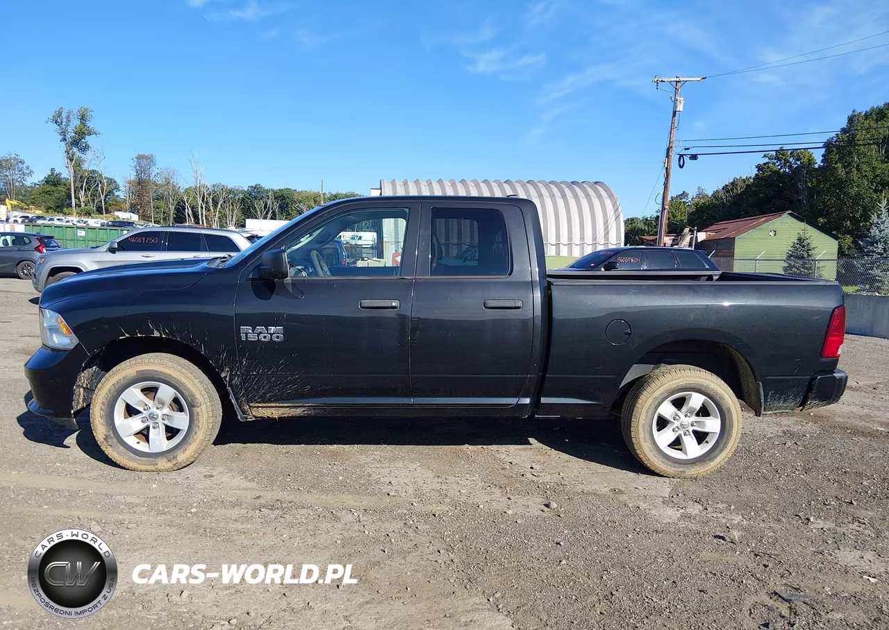 2017 Ram 1500 Express 4X4 6'4 Box VIN:1C6RR7FG7HS601438 - 14