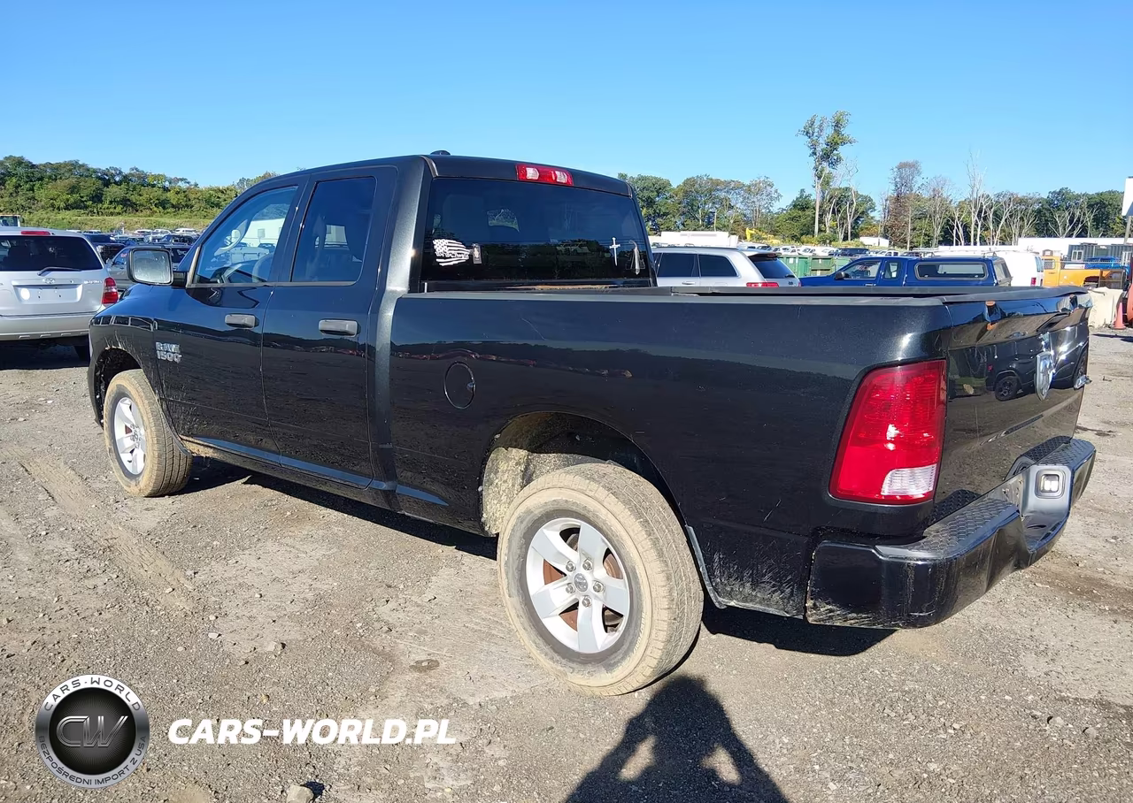 2017 Ram 1500 Express 4X4 6'4 Box VIN:1C6RR7FG7HS601438 - 3