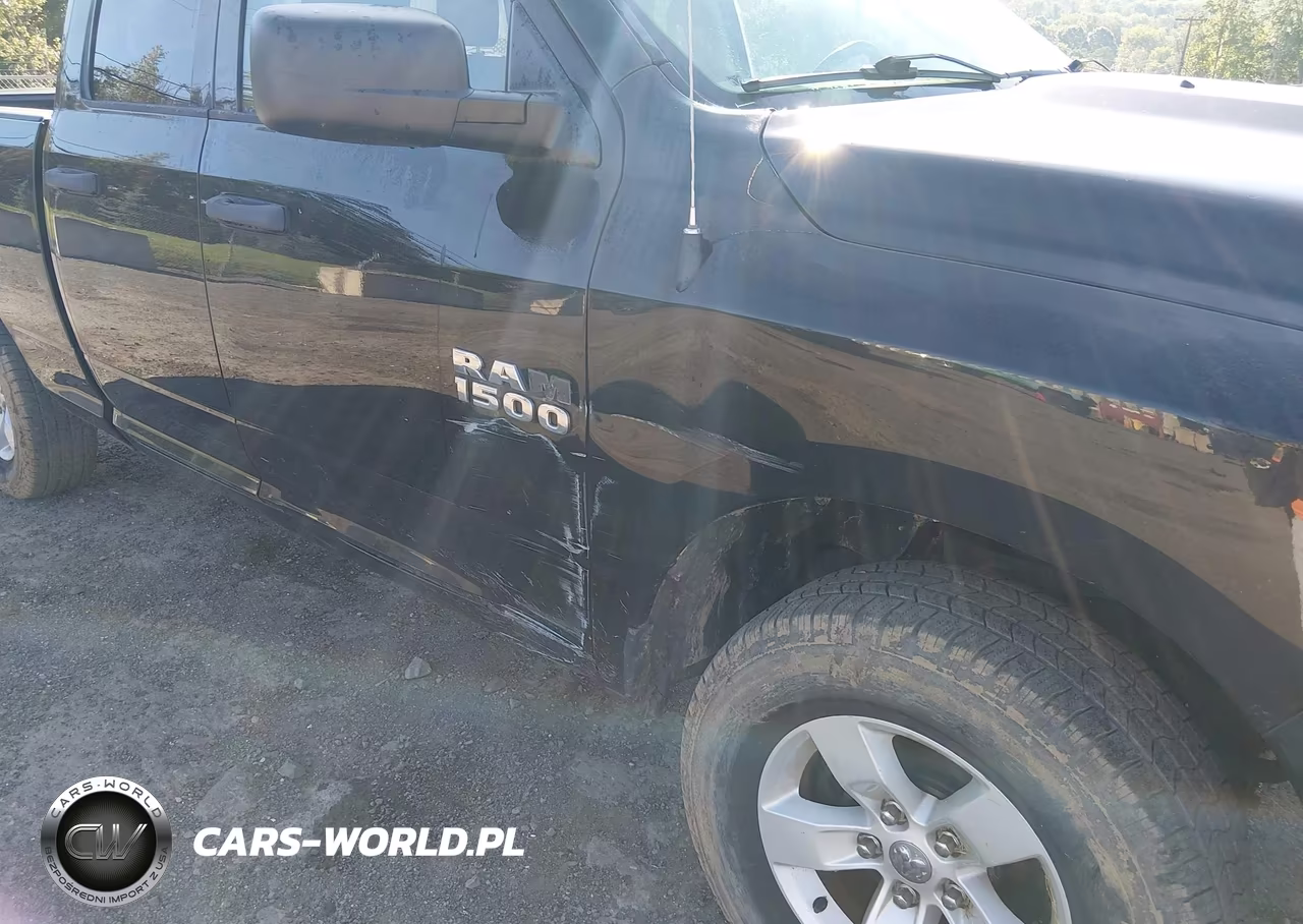 2017 Ram 1500 Express 4X4 6'4 Box VIN:1C6RR7FG7HS601438 - 6