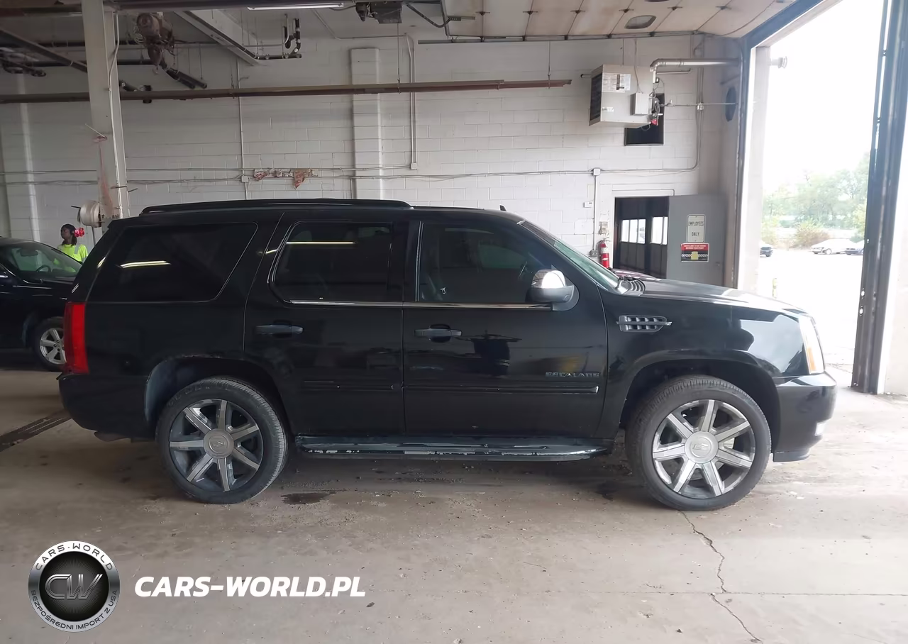 2012 Cadillac Escalade VIN:1GYS4AEF0CR203075 - 13