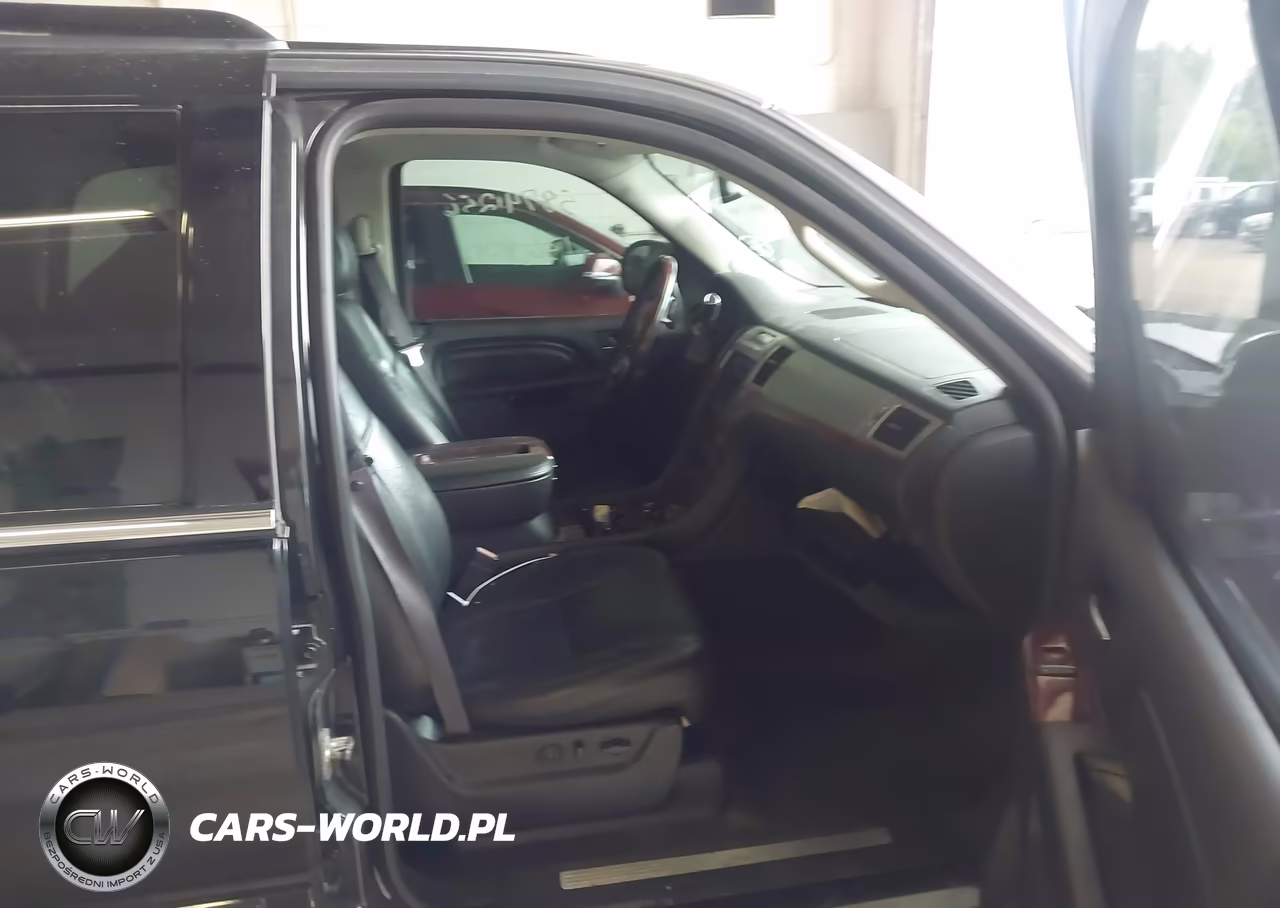 2012 Cadillac Escalade VIN:1GYS4AEF0CR203075 - 5