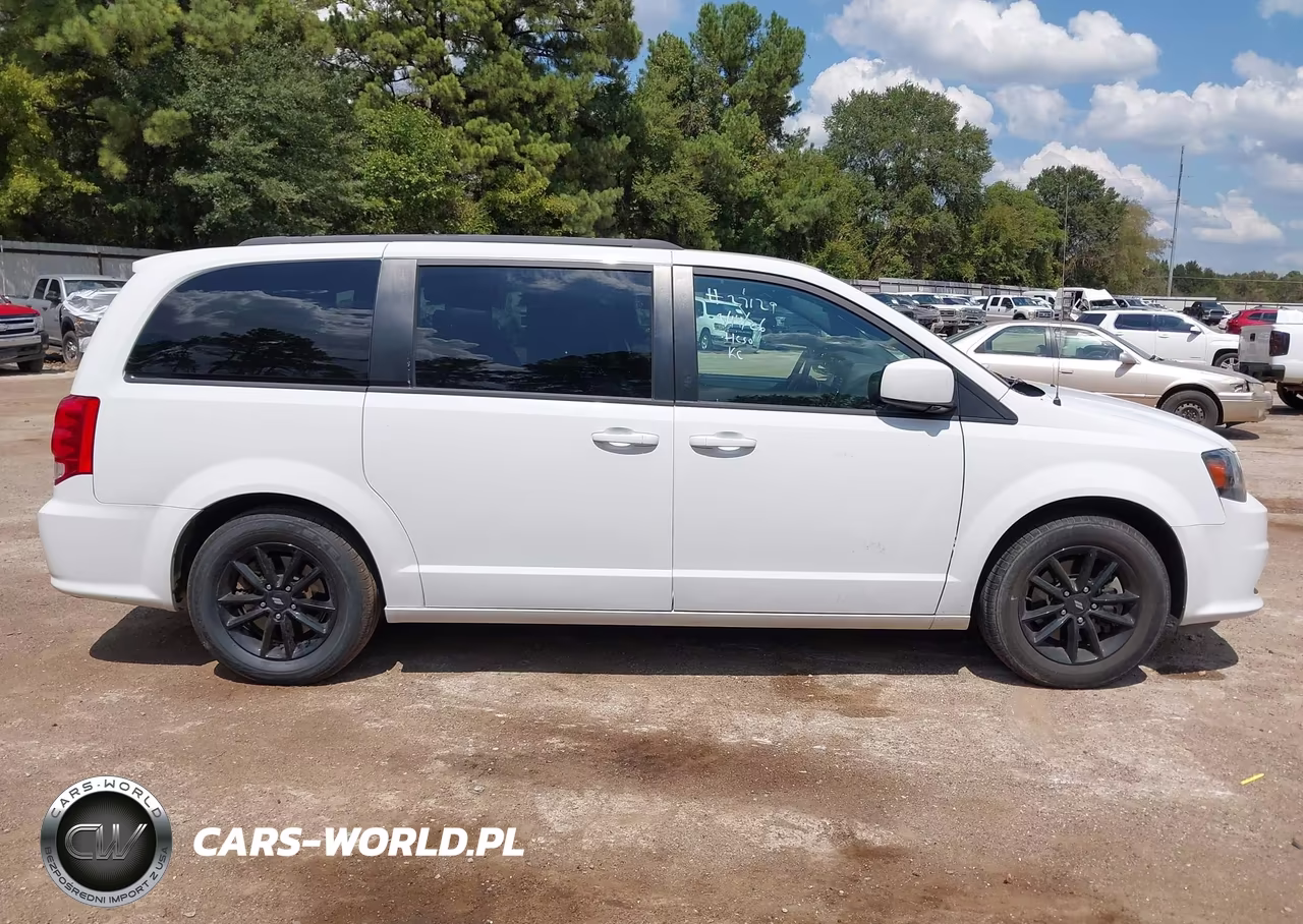 2019 Dodge Grand Caravan Gt VIN:2C4RDGEG1KR739347 - 14