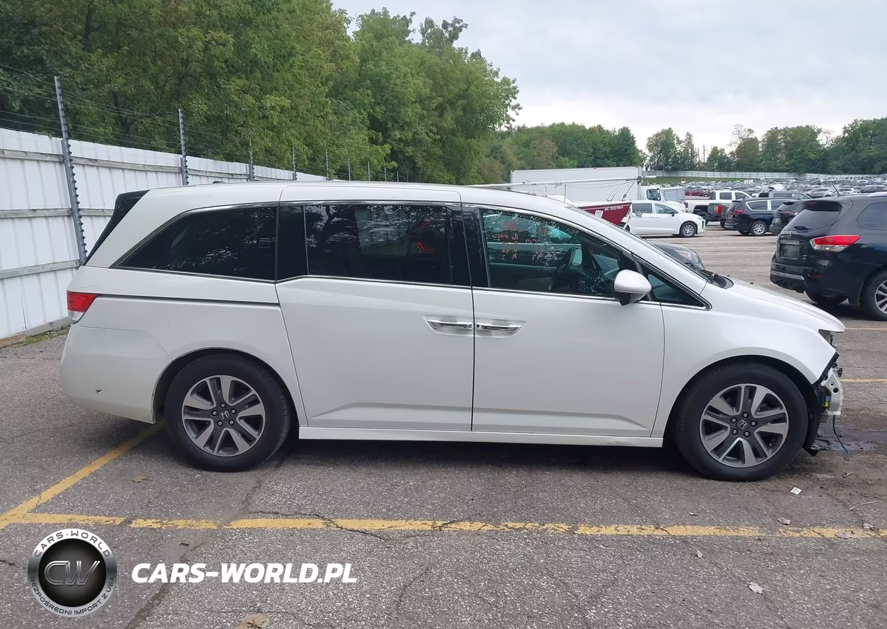 2016 Honda Odyssey Touring-Touring Elite VIN:5FNRL5H96GB012907 - 13