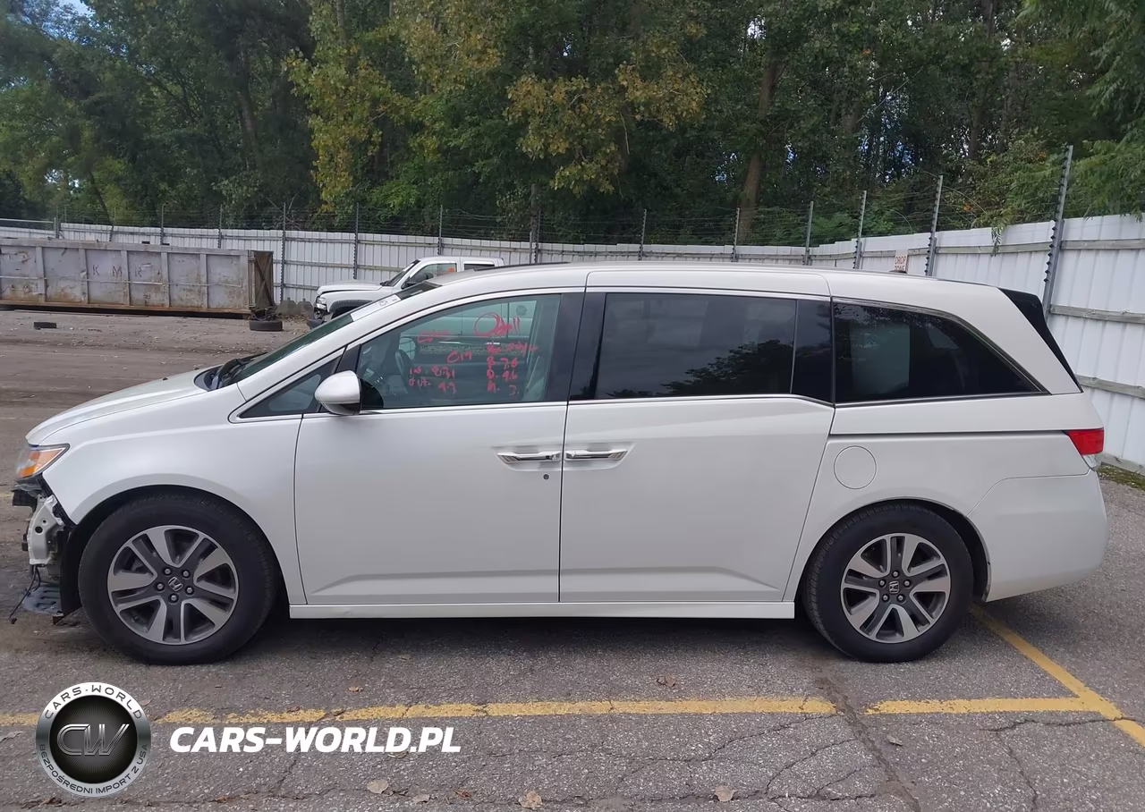 2016 Honda Odyssey Touring-Touring Elite VIN:5FNRL5H96GB012907 - 14