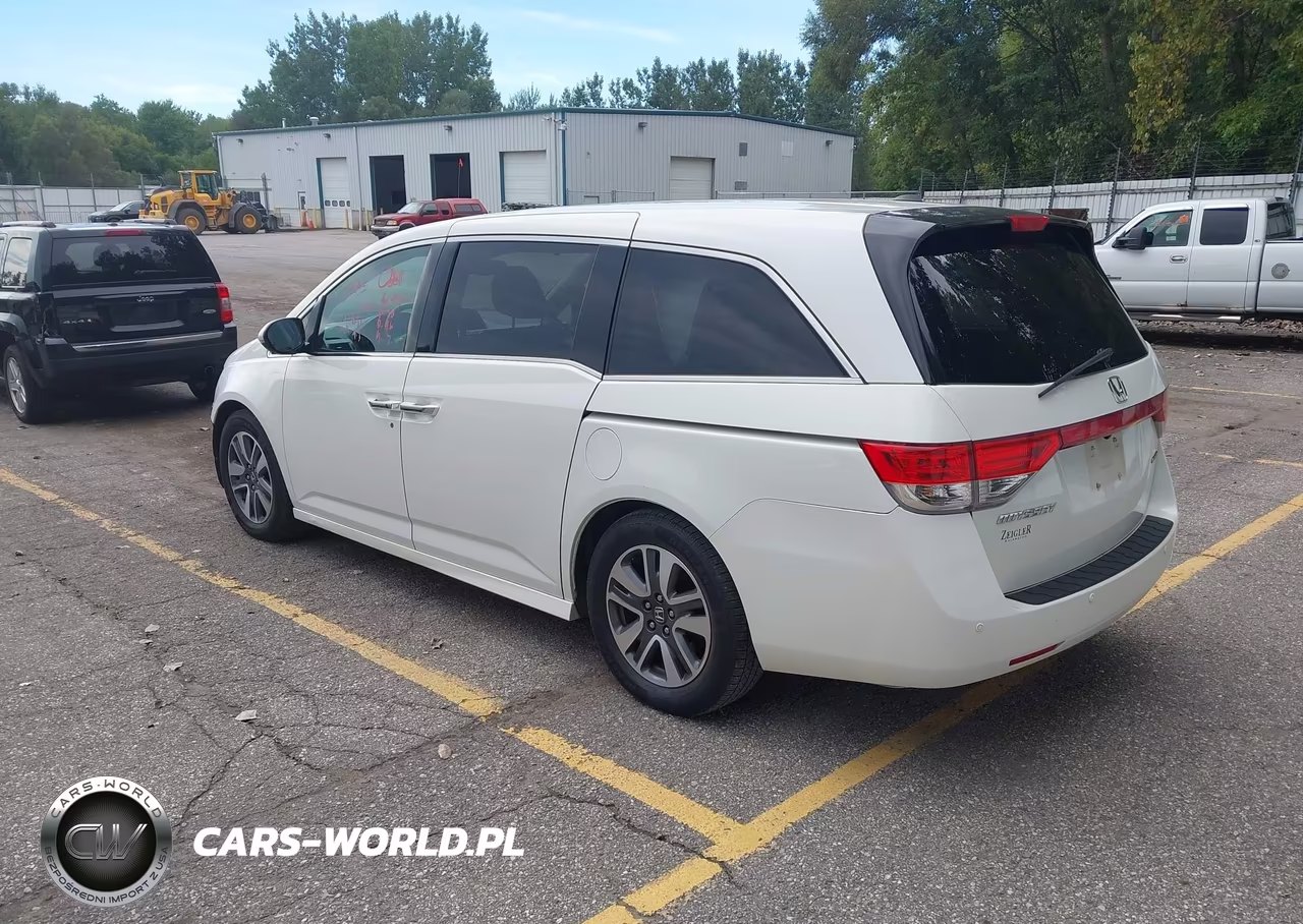 2016 Honda Odyssey Touring-Touring Elite VIN:5FNRL5H96GB012907 - 3