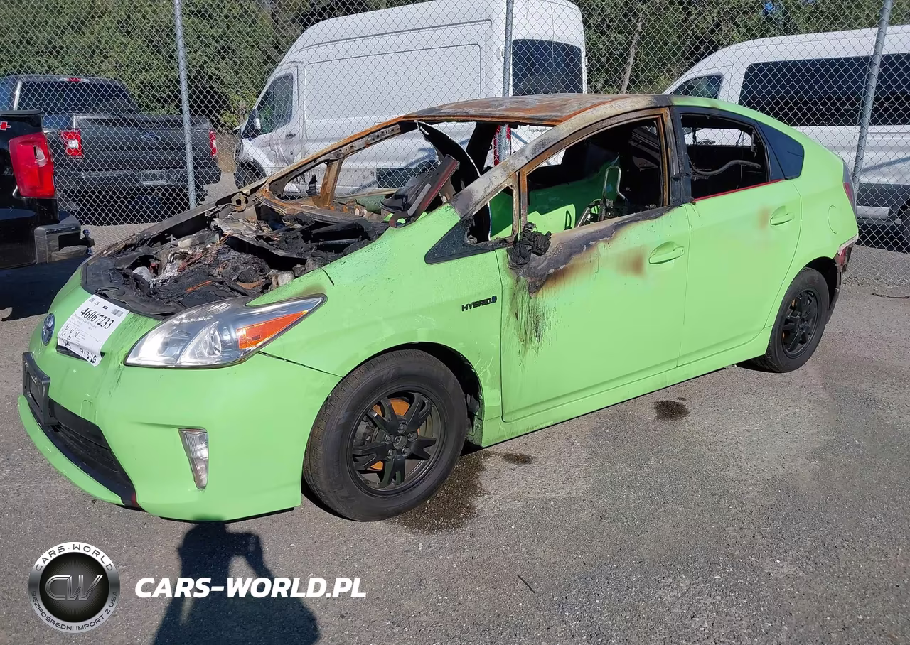 2015 Toyota Prius Two VIN:JTDKN3DU4F0478424 - 2