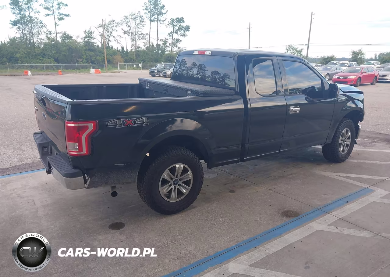 2017 Ford F-150 Xlt VIN:1FTEX1E86HKD63151 - 4