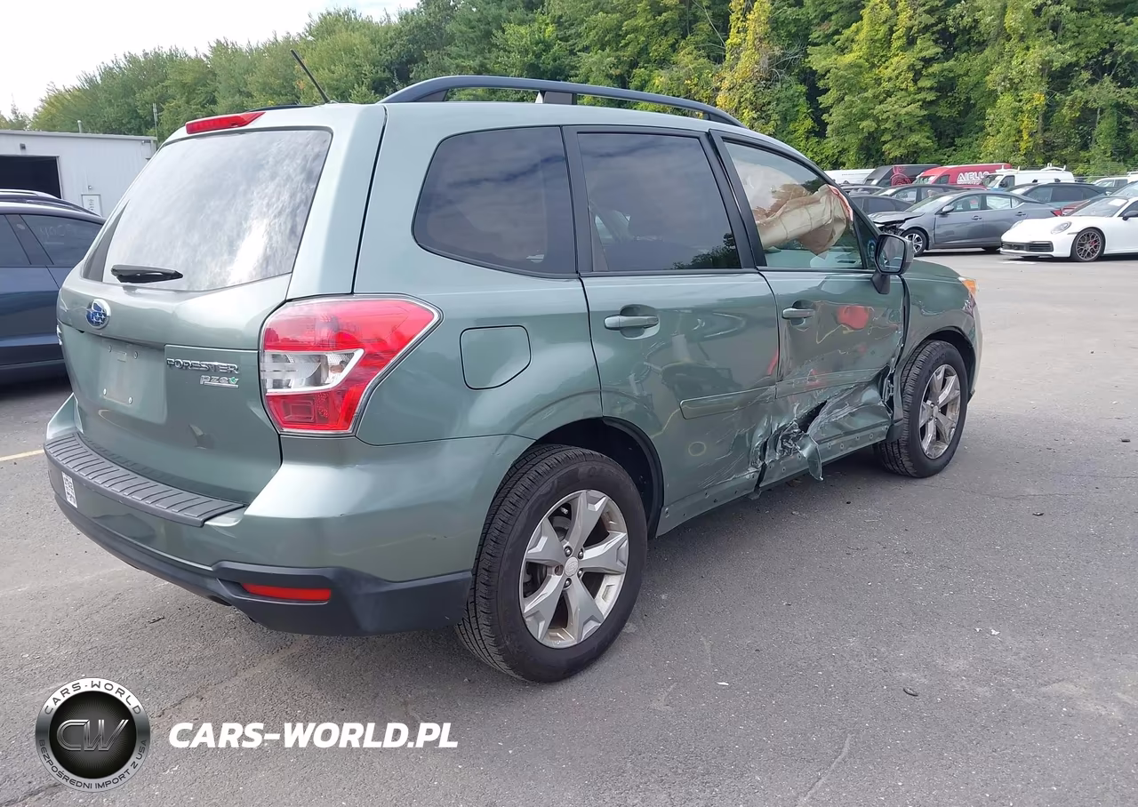 2015 Subaru Forester 2.5I Premium VIN:JF2SJADCXFH585441 - 4