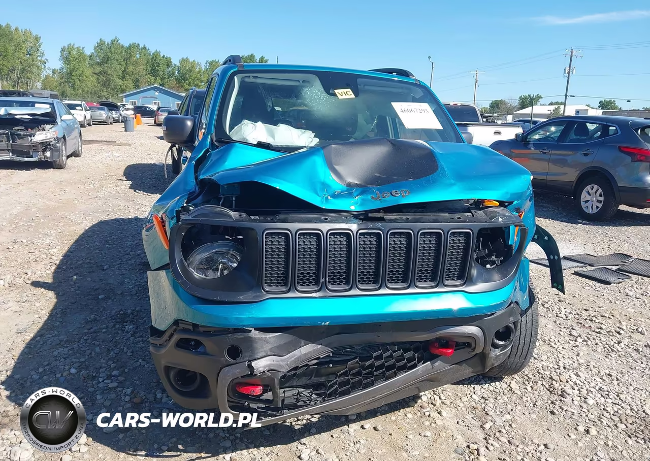 2021 Jeep Renegade Trailhawk 4X4 VIN:ZACNJDC13MPN36078 - 13