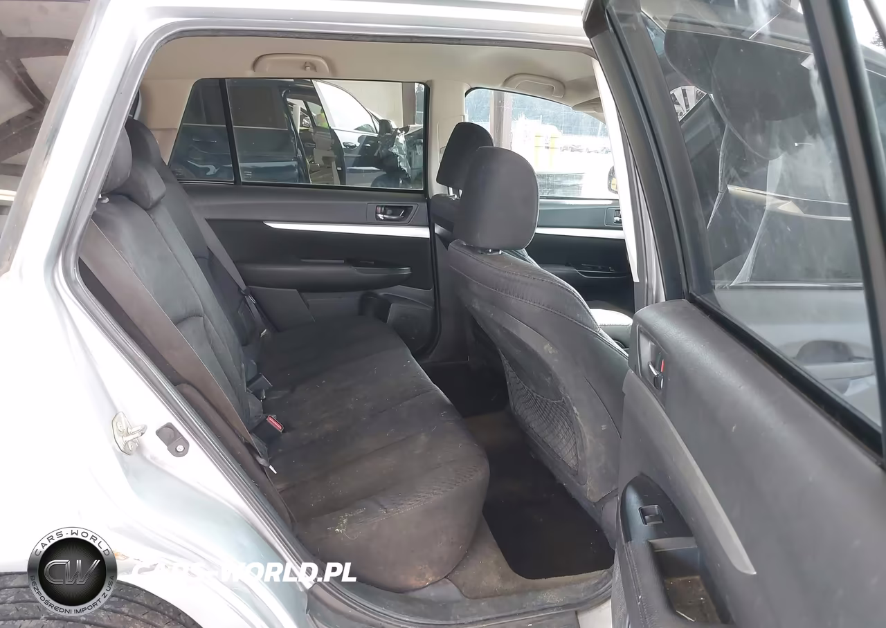 2012 Subaru Outback 2.5I Premium VIN:4S4BRBCC4C3267561 - 8