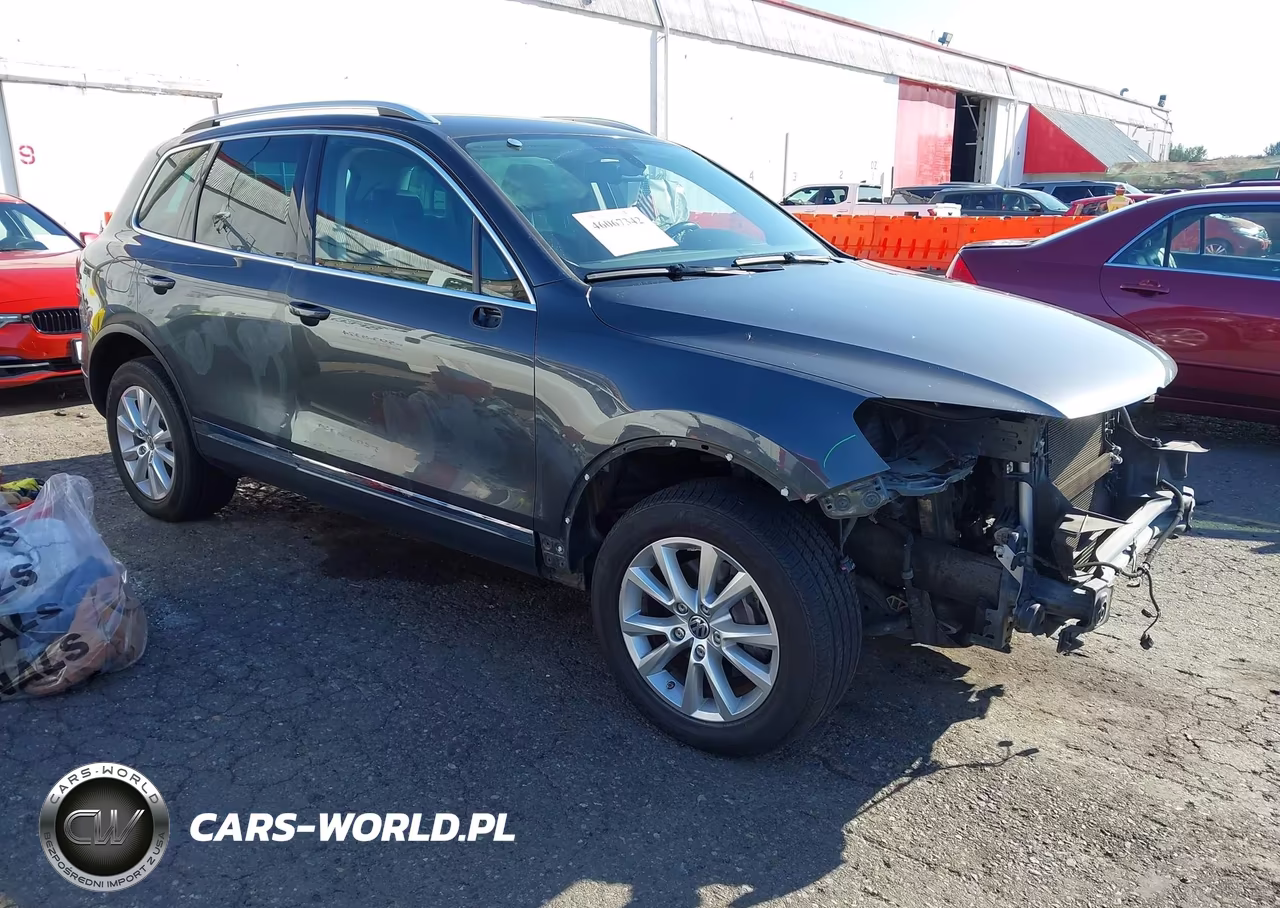 2014 Volkswagen Touareg 3.6L Sport