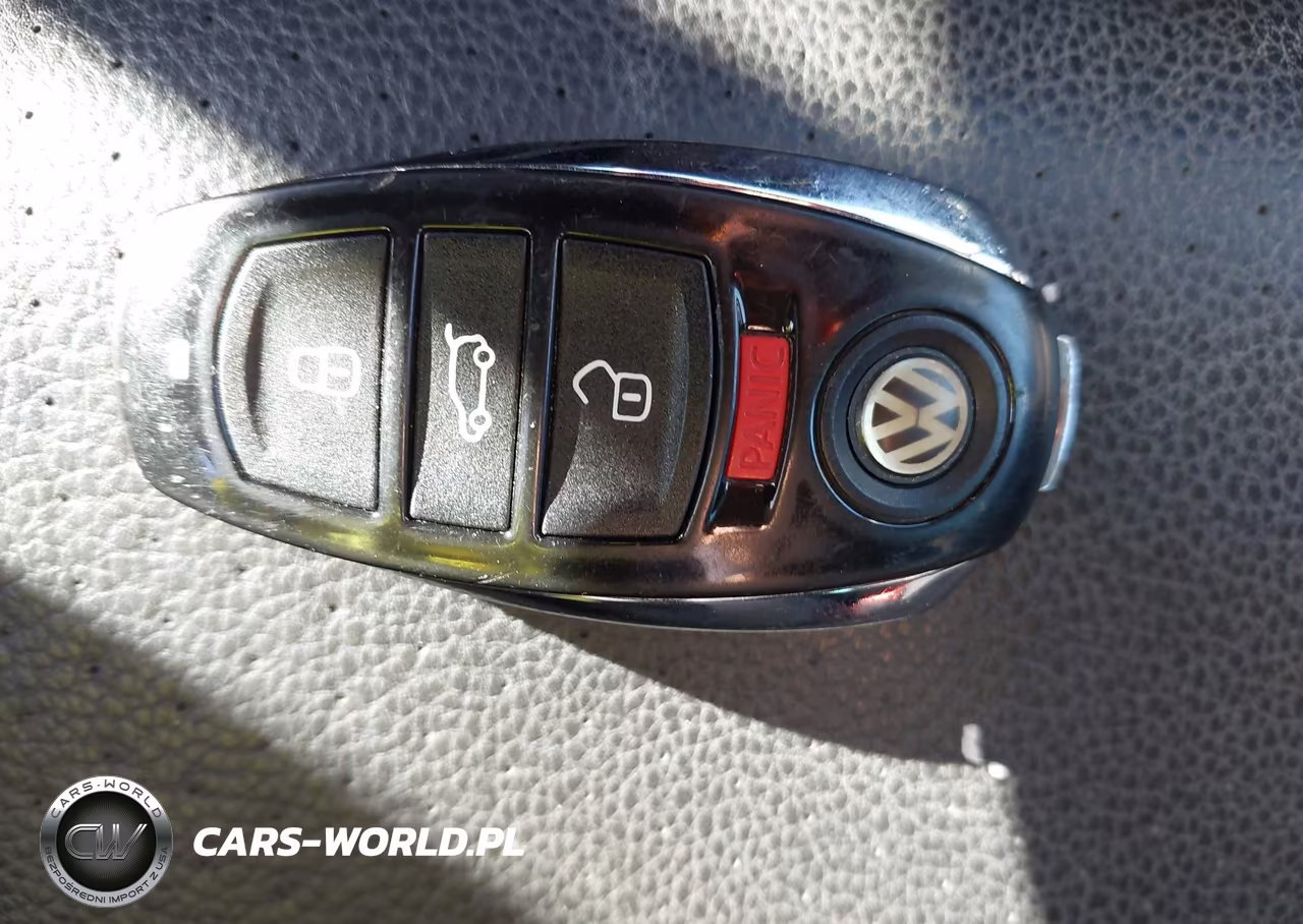 2014 Volkswagen Touareg 3.6L Sport VIN:WVGEF9BP6ED004553 - 11