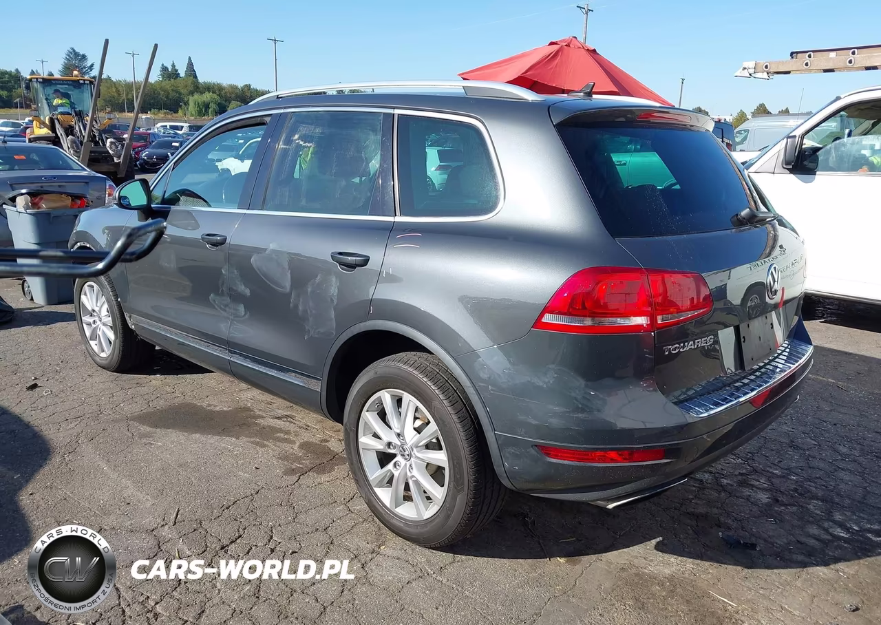 2014 Volkswagen Touareg 3.6L Sport VIN:WVGEF9BP6ED004553 - 3