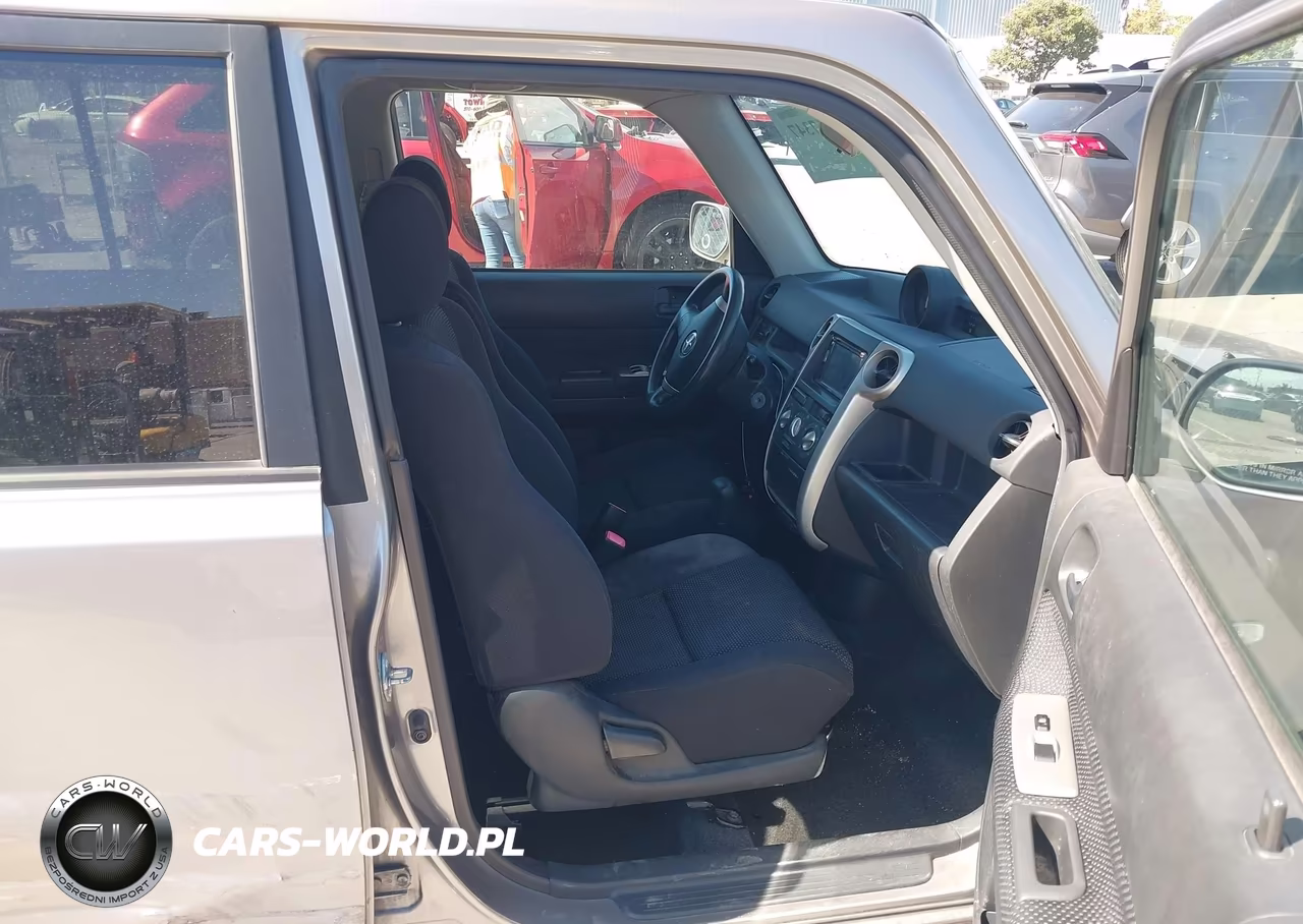 2005 Scion Xb VIN:JTLKT324050196373 - 5