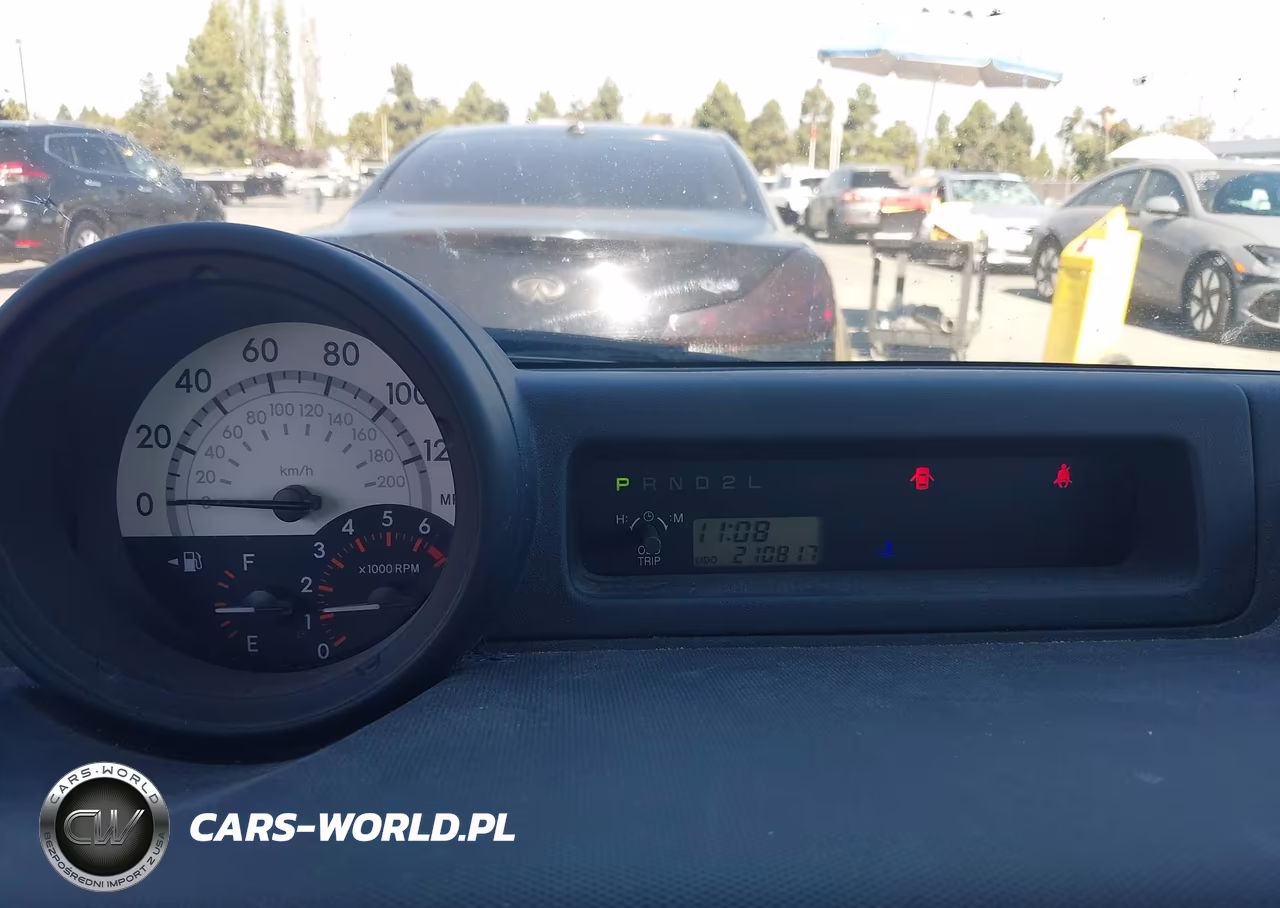 2005 Scion Xb VIN:JTLKT324050196373 - 7
