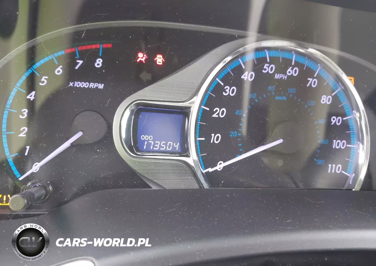 2011 Toyota Sienna Xle V6 VIN:5TDYK3DC3BS104078 - 7