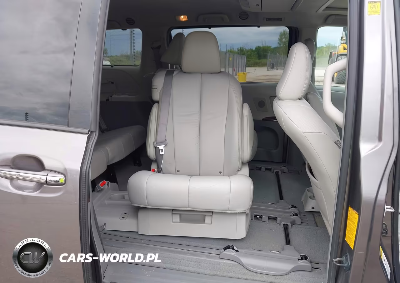 2011 Toyota Sienna Xle V6 VIN:5TDYK3DC3BS104078 - 8