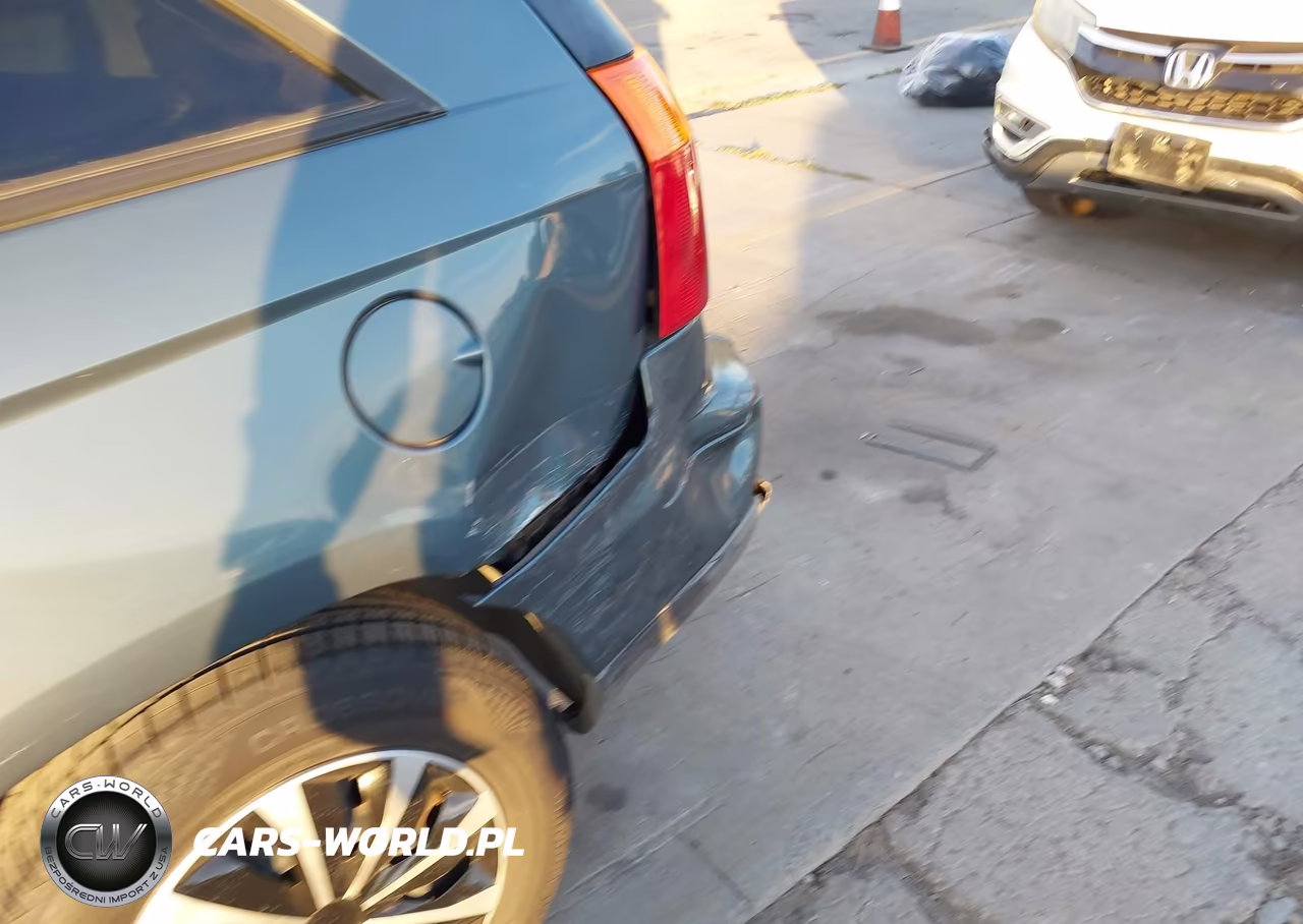 2005 Chrysler Pacifica VIN:2C4GM48L85R373857 - 6