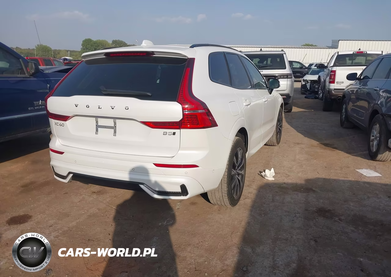 2024 Volvo Xc60 B5 Plus Dark Theme VIN:YV4L12RLXR1911735 - 4