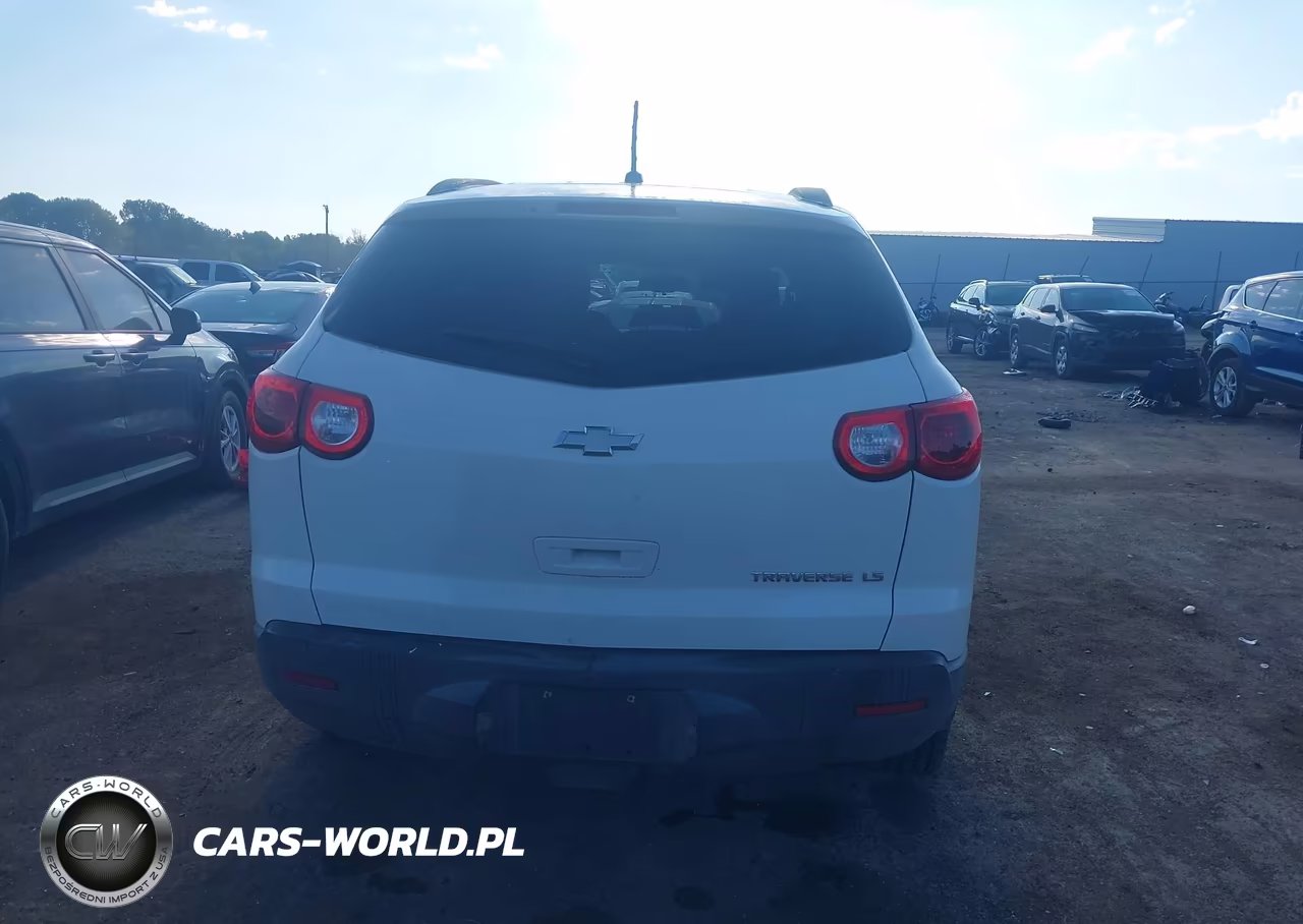 2011 Chevrolet Traverse Ls VIN:1GNKREED0BJ206947 - 17