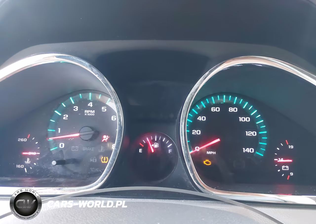 2011 Chevrolet Traverse Ls VIN:1GNKREED0BJ206947 - 7