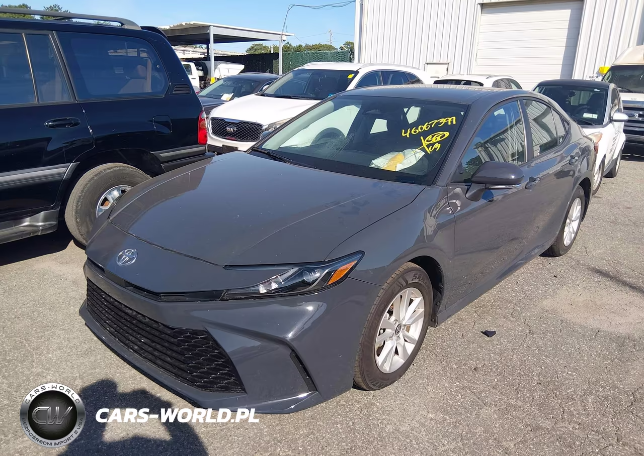 2025 Toyota Camry Le VIN:4T1DAACK3SU594642 - 2