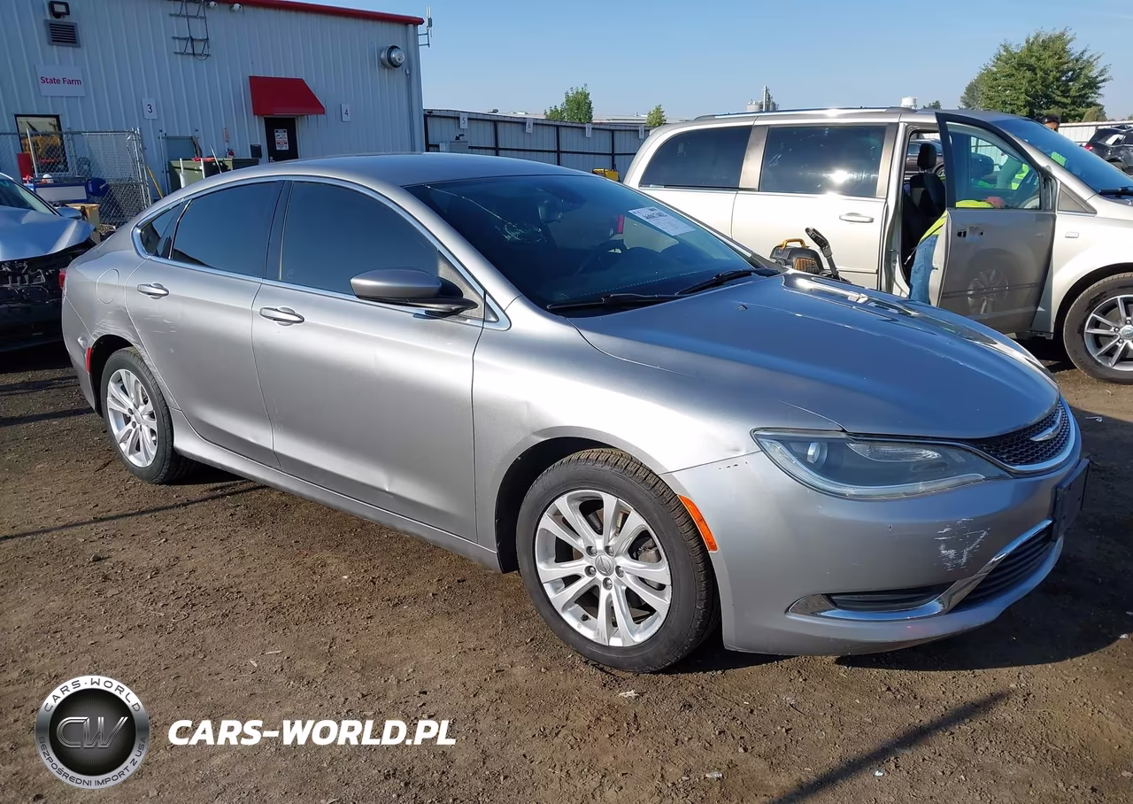 2015 Chrysler 200 Limited