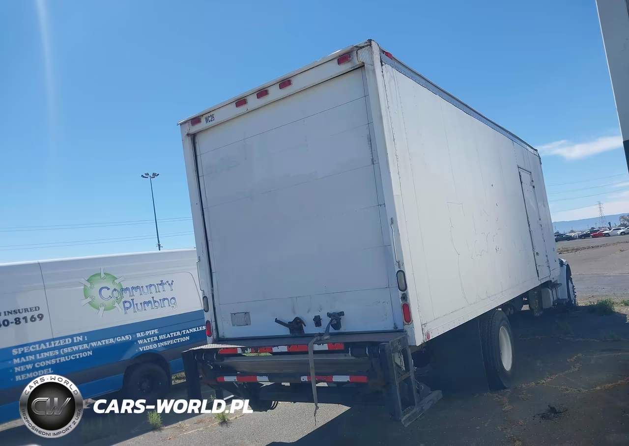 2005 Freightliner M2 106 Medium Duty VIN:1FVACWDC35HV16126 - 4
