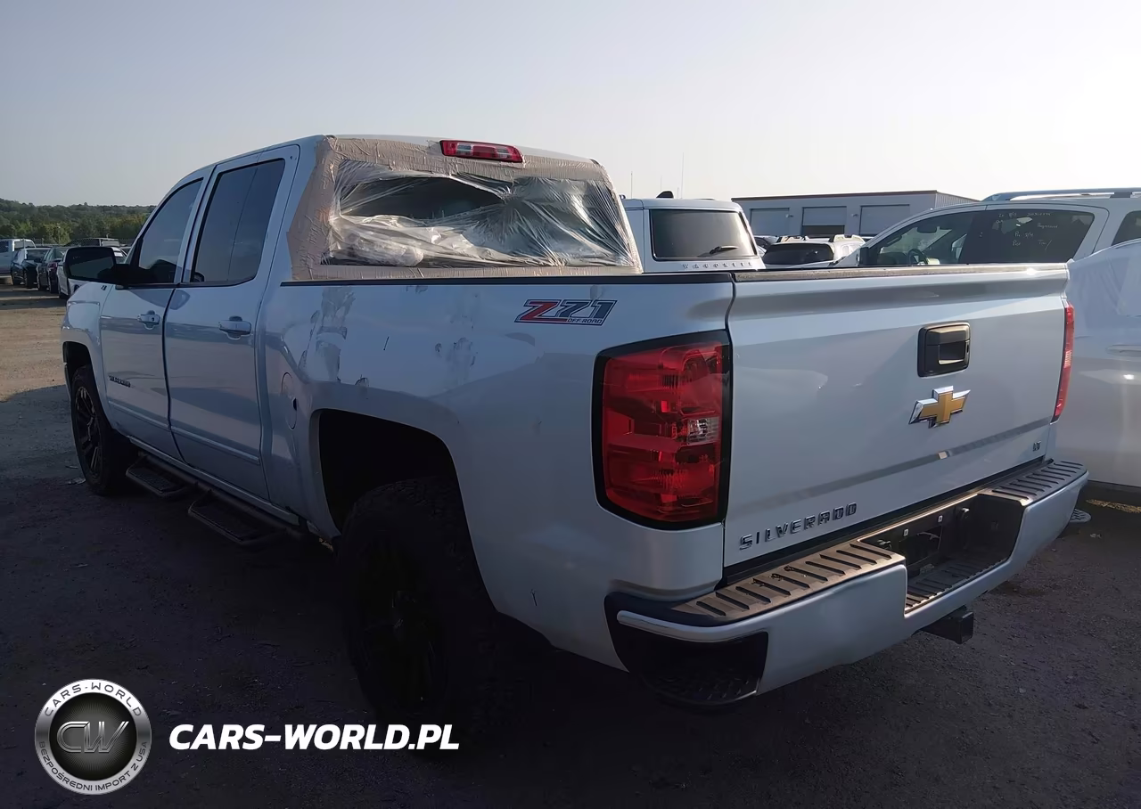2017 Chevrolet Silverado 1500 2Lt VIN:3GCUKREC0HG298835 - 3
