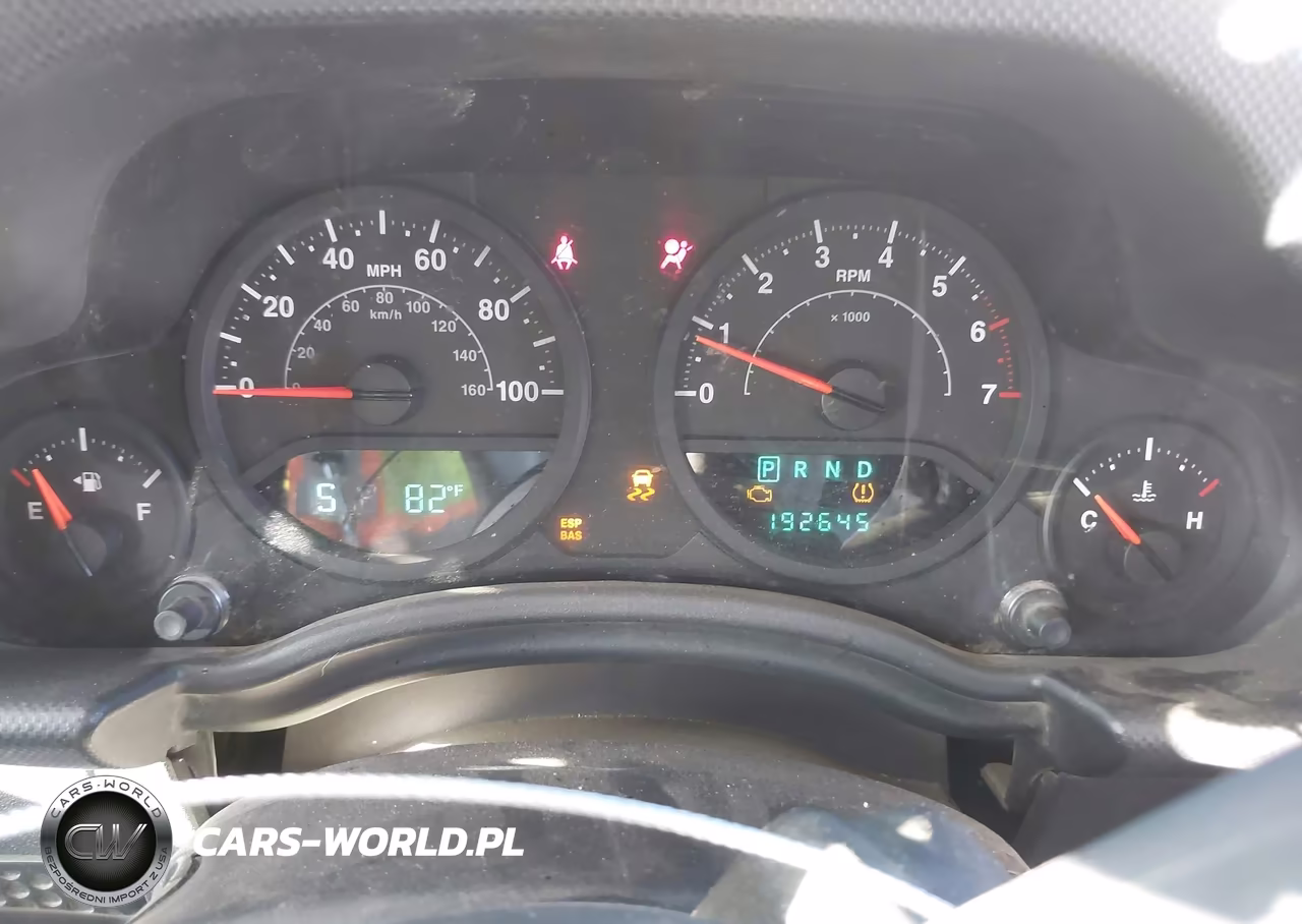 2008 Jeep Wrangler X VIN:1J4FA24198L653534 - 7