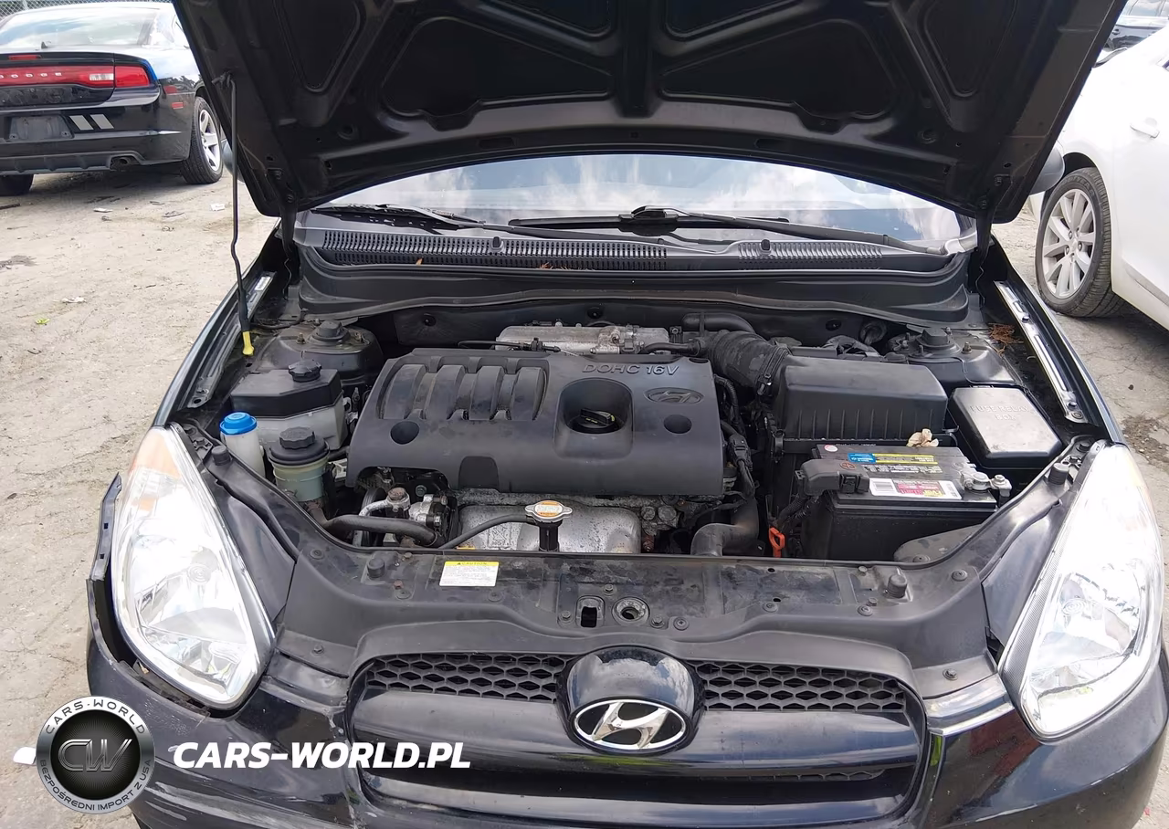 2009 Hyundai Accent Gs VIN:KMHCM36C69U108189 - 10