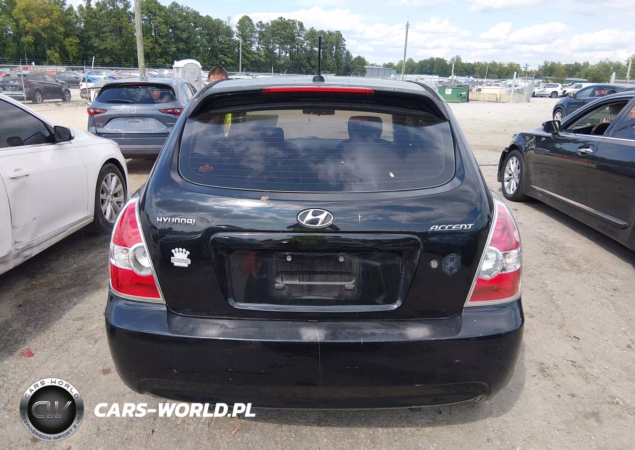 2009 Hyundai Accent Gs VIN:KMHCM36C69U108189 - 16