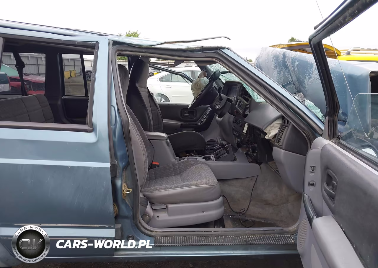 1998 Jeep Cherokee Classic-Limited-Sport VIN:1J4FJ68S8WL136149 - 5