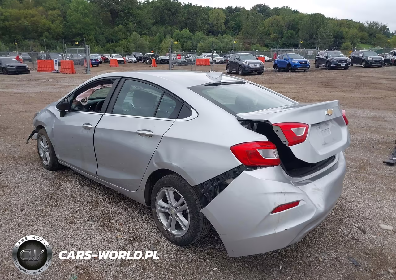 2017 Chevrolet Cruze Lt Auto VIN:1G1BE5SMXH7136719 - 3