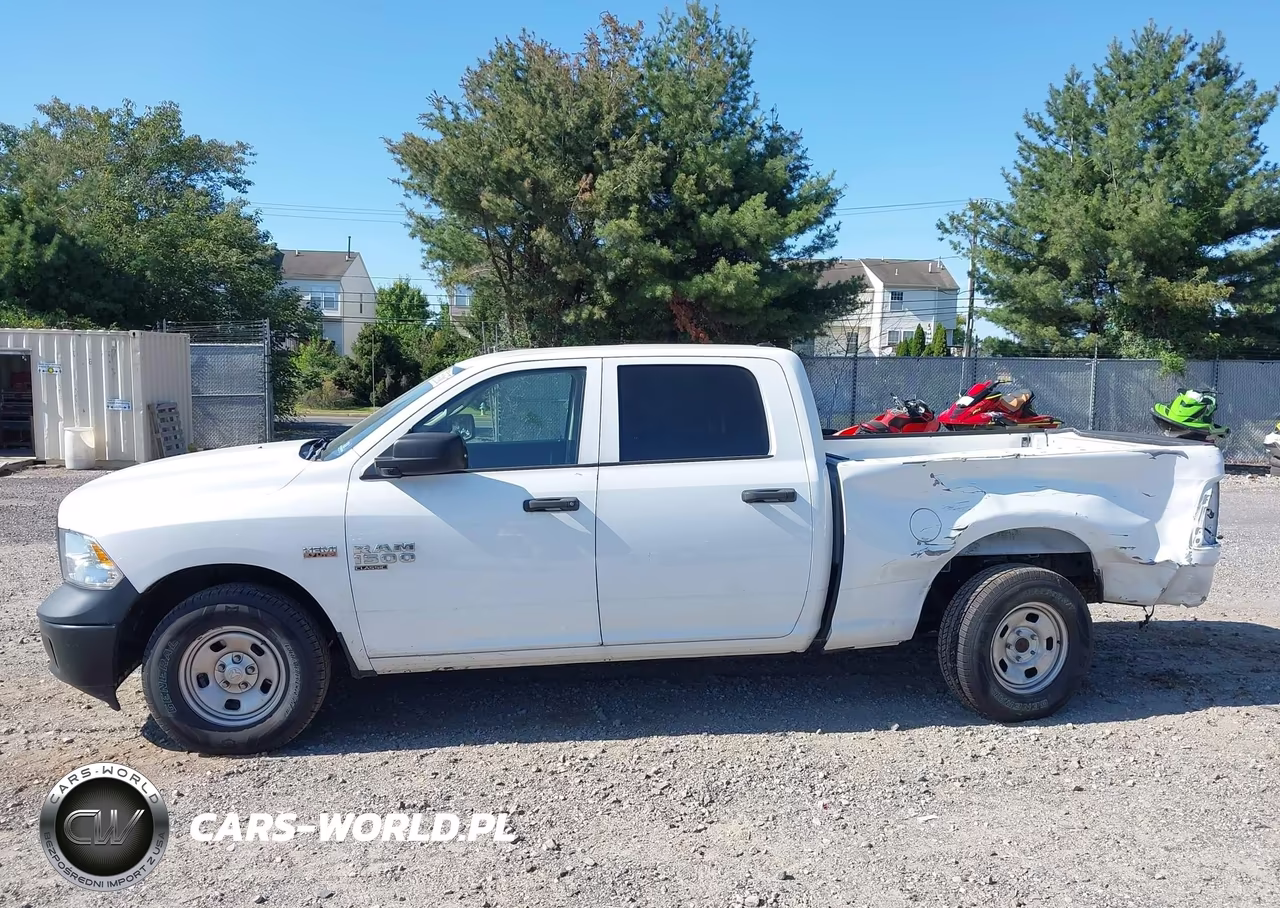 2023 Ram 1500 Classic Tradesman VIN:1C6RR7ST1PS531128 - 15