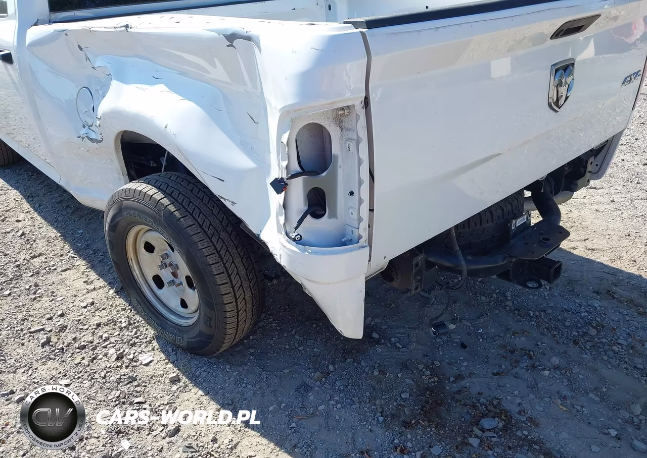 2023 Ram 1500 Classic Tradesman VIN:1C6RR7ST1PS531128 - 18