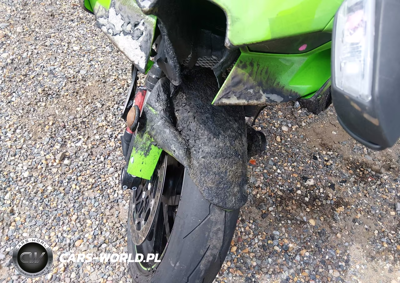 2024 Kawasaki Zx1002 T VIN:JKBZXVT11RA000137 - 14