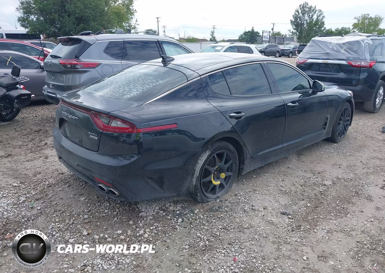 2021 Kia Stinger Gt-Line VIN:KNAE15LA4M6088653 - 4