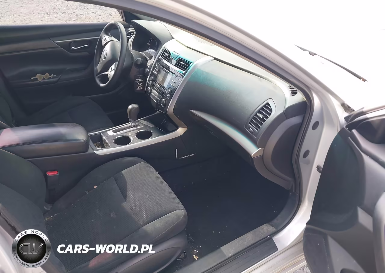 2015 Nissan Altima 2.5 S VIN:1N4AL3AP2FC461092 - 5