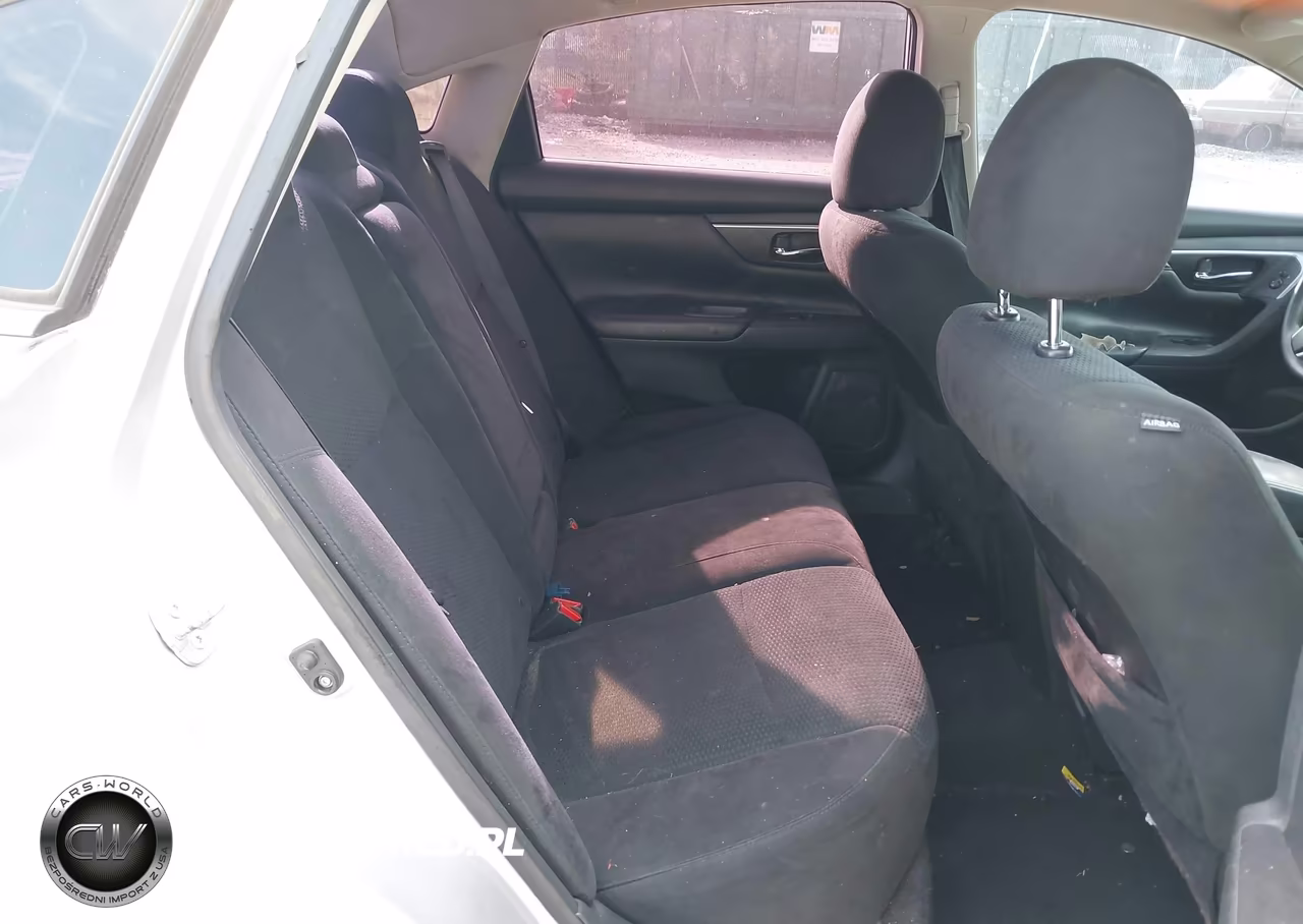 2015 Nissan Altima 2.5 S VIN:1N4AL3AP2FC461092 - 8