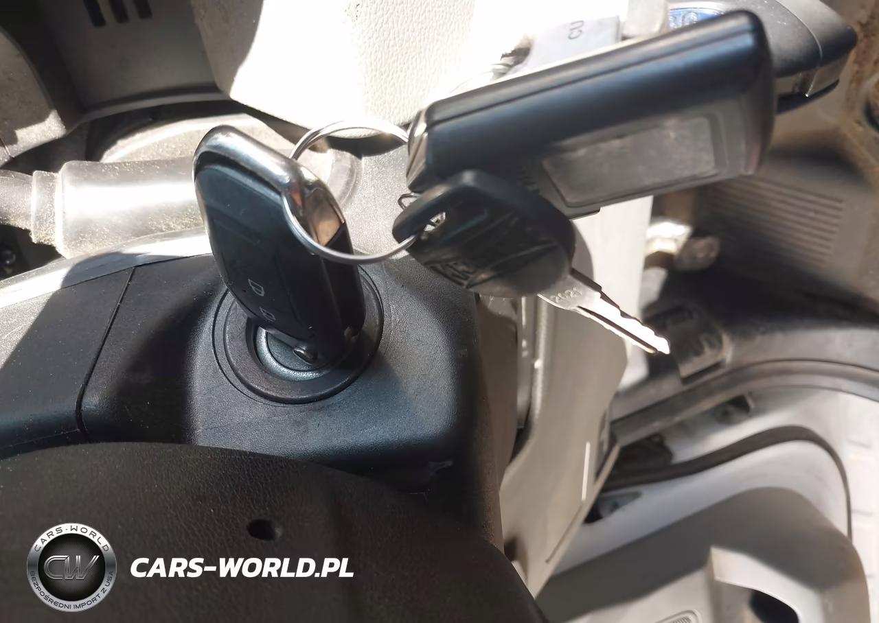2020 Ford F-550 Chassis Xl VIN:1FDUF5HN0LDA08329 - 10