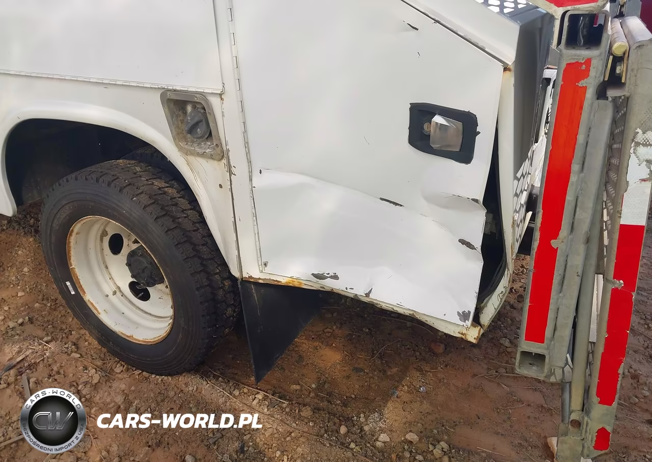 2020 Ford F-550 Chassis Xl VIN:1FDUF5HN0LDA08329 - 11