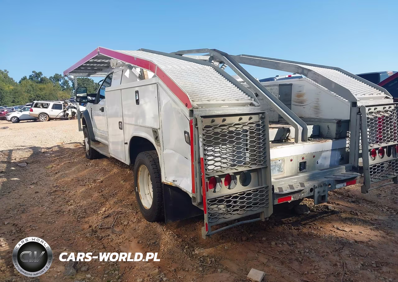 2020 Ford F-550 Chassis Xl VIN:1FDUF5HN0LDA08329 - 3